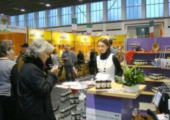Ministrul Agriculturii, la Expoziţia 